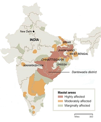 The 'Red Corridor' of regions  fully or partially controlled by the Maoists (Naxalites) <font size=-2>(Source: Asia Times)</font>