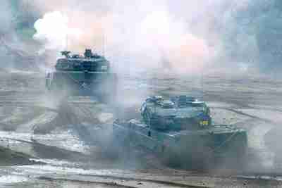 German Leopard 2 tanks, 'a shining example of German military technology.' (Spiegel)