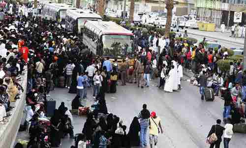 Ethiopians await deportation in Riyadh (Reuters)