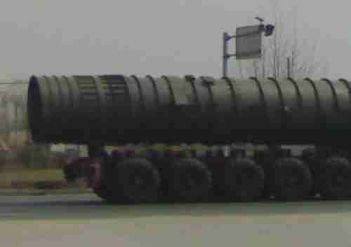 Purported photo of Chinas DF-41 long-range nuclear-capable missile (Free Beacon)