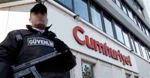 The editor and leading reporters of Cumhuriyet, Turkey's oldest and most respected newspaper, were arrested on Saturday (Hurriyet)