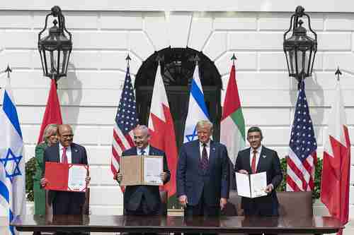 Signing ceremony for Abraham Accords at the White House on 15-Sep-2020, with officials from Bahrain, Israel, USA and UAE