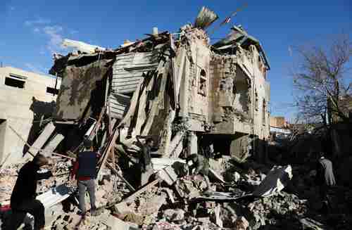 Site of Saudi-led air strike in Sanaa on 18-Jan (Reuters)