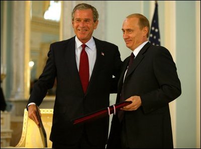 George W. Bush with Russian President Vladimir Putin