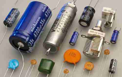 Does selling capacitors to Huawei violate Trump's China trade sanctions?