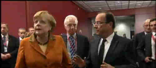 Bad body language between Angela Merkel and François Hollande (Al-Jazeera)