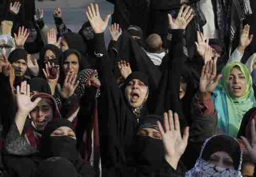 Pakistani Shia women condemning anti-Shia terrorist attack last month (AP)