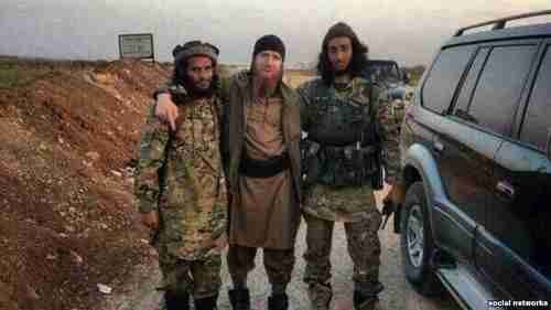  Umar al-Shishani (center), ISIS's military emir in Syria, is a Kist Chechen from Georgia's Pankisi Gorge (RFERL)