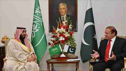 Saudi's defense minister visited Pakistan's Nawaz Sharif, but failed to get his support versus Iran. (AA)