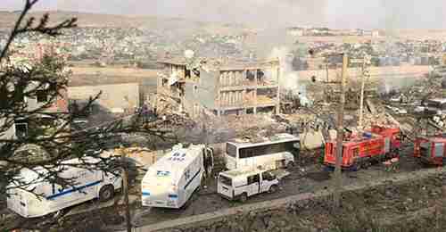 Aftermath of truck bomb explosion in southeastern Turkey on Friday (DHA)