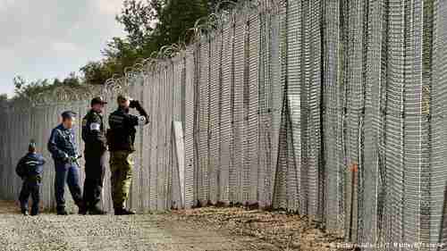 Hungary border protection (AP)