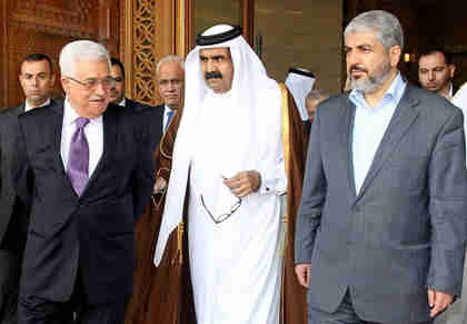L-to-R: Fatah chief Mahmoud Abbas, Qatar's Emir Sheikh Hamad bin Khalifa al-Thani and Hamas leader Khaled Meshaal on February 6 in Doha (Reuters)